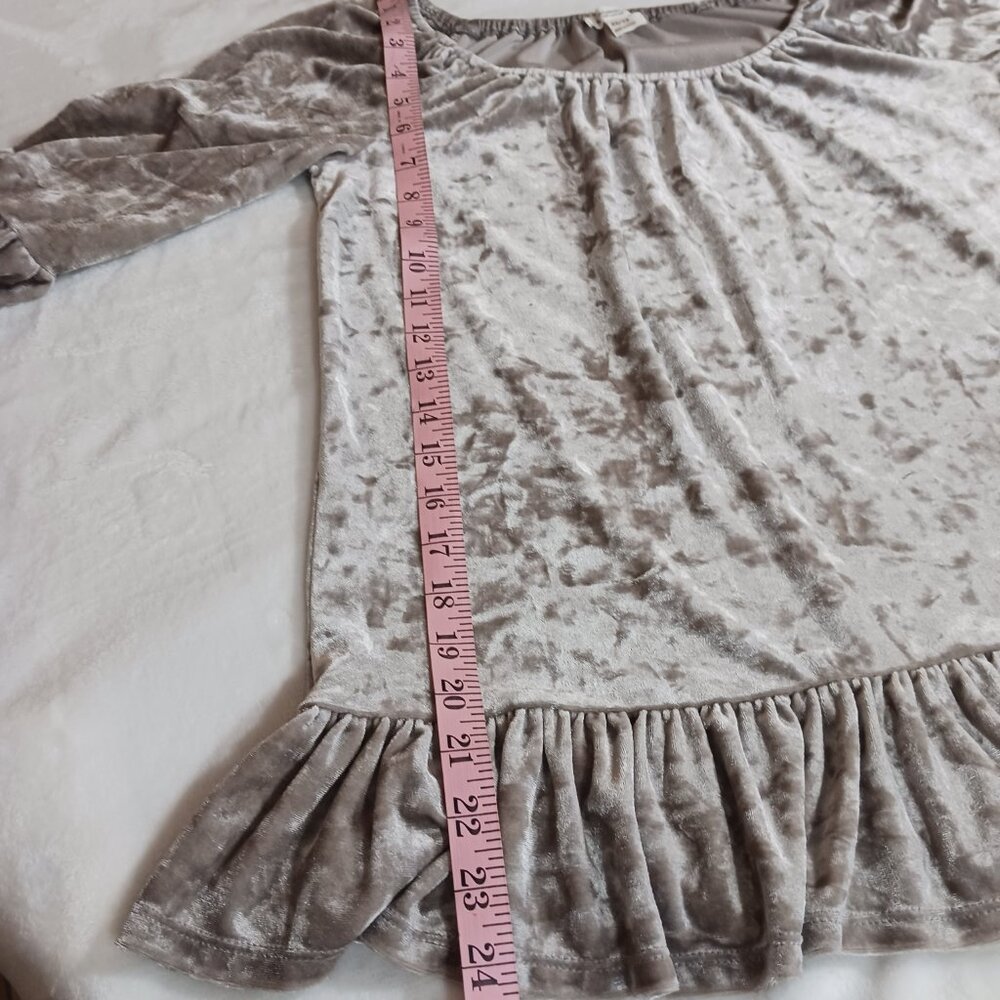 Beachllunchlounge, Crushed Velvet Peasant Top, X-S, Bell Sleeve, Ruffled, Boho - Picture 10 of 11